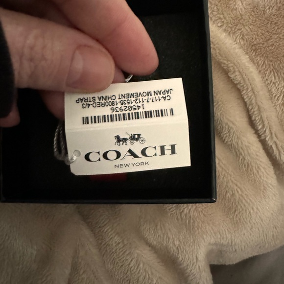 NWT Coach Watch - Picture 2 of 6